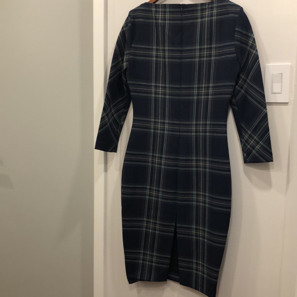 Dress - Picture 2 of 8